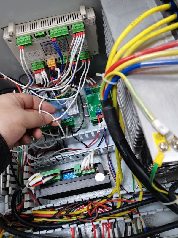 多路控制系统_科邦实验室工程案例